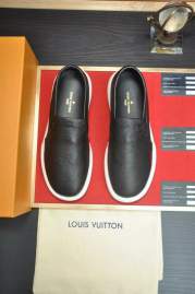 Picture of Louis Vuitton Shoes _SKULVsz38-44hnq100116072